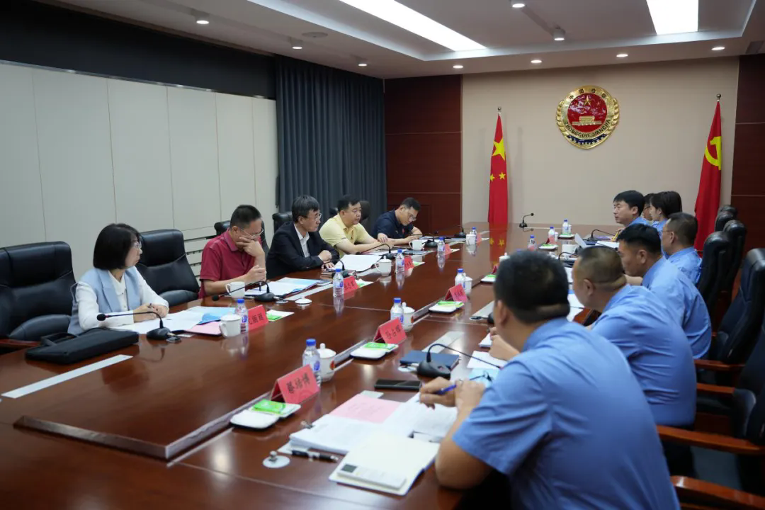 鸟鸟韩漫
与省财政厅联合调研组赴基层检察院开展调研工作